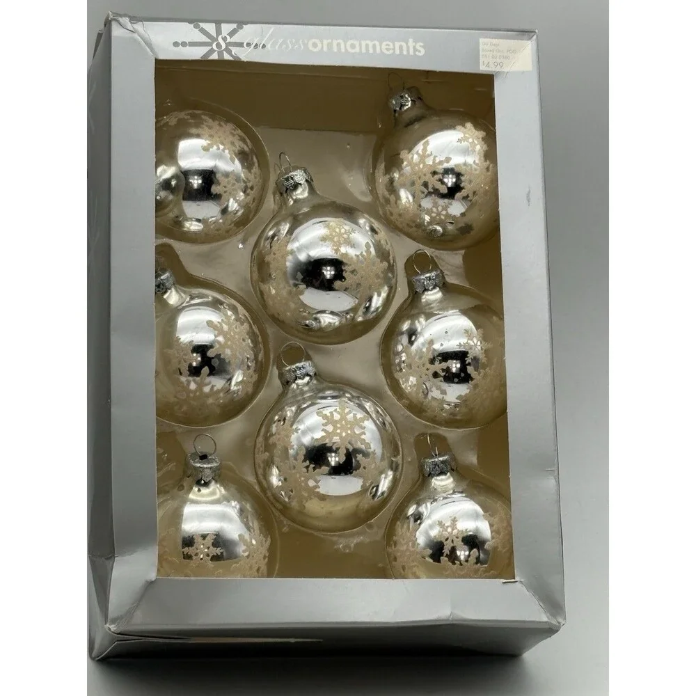 Target 2004 Set of 8 Glass Snowflake Christmas Ornaments Silver 3” Boxed